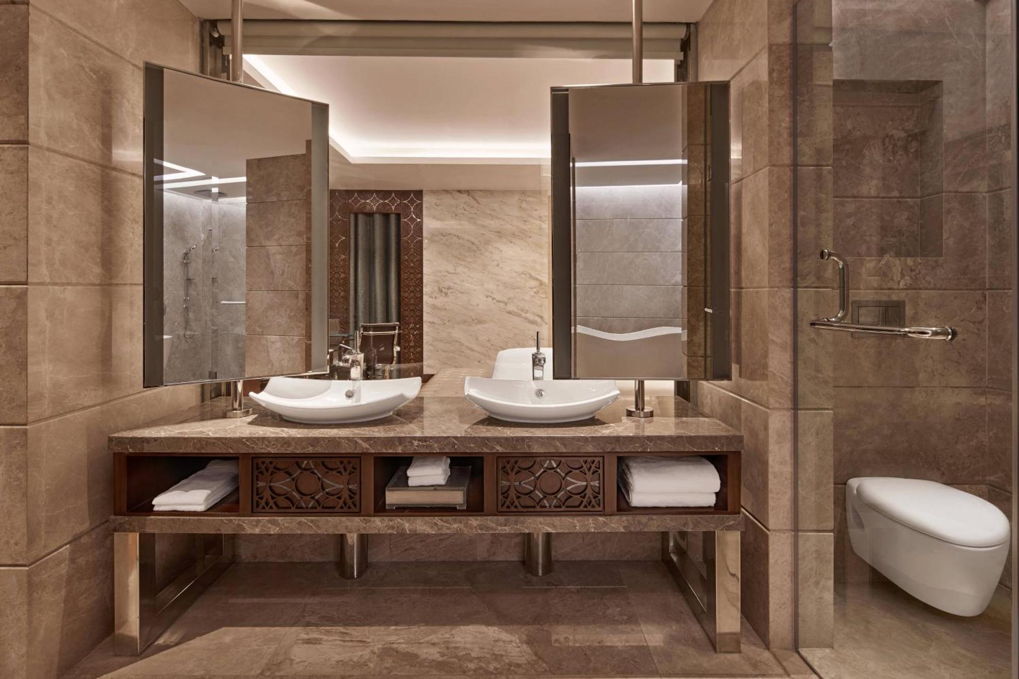 Renaissance Dhaka Gulshan Hotel المظهر الخارجي الصورة