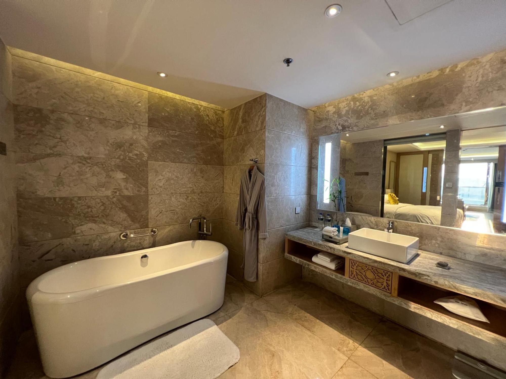 Renaissance Dhaka Gulshan Hotel المظهر الخارجي الصورة